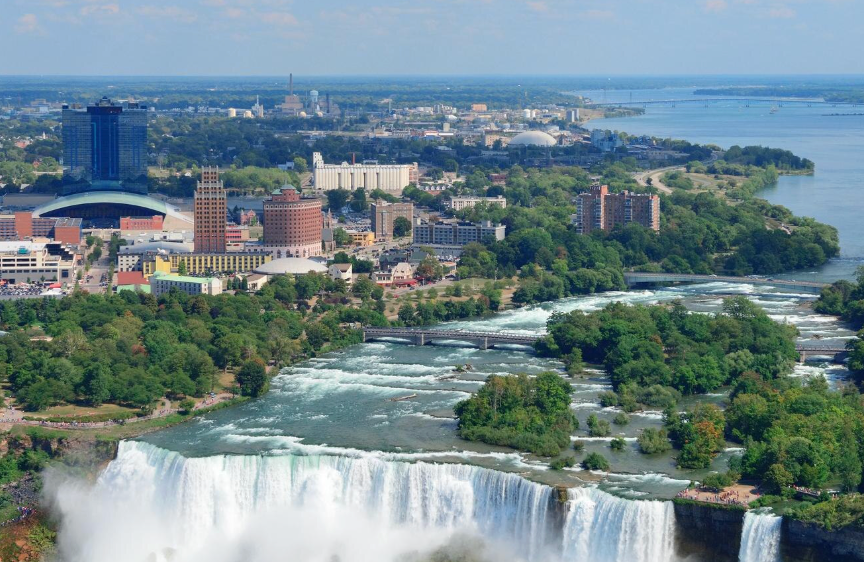 Mejores Tours en Toronto y Cataratas del Niagara 2026